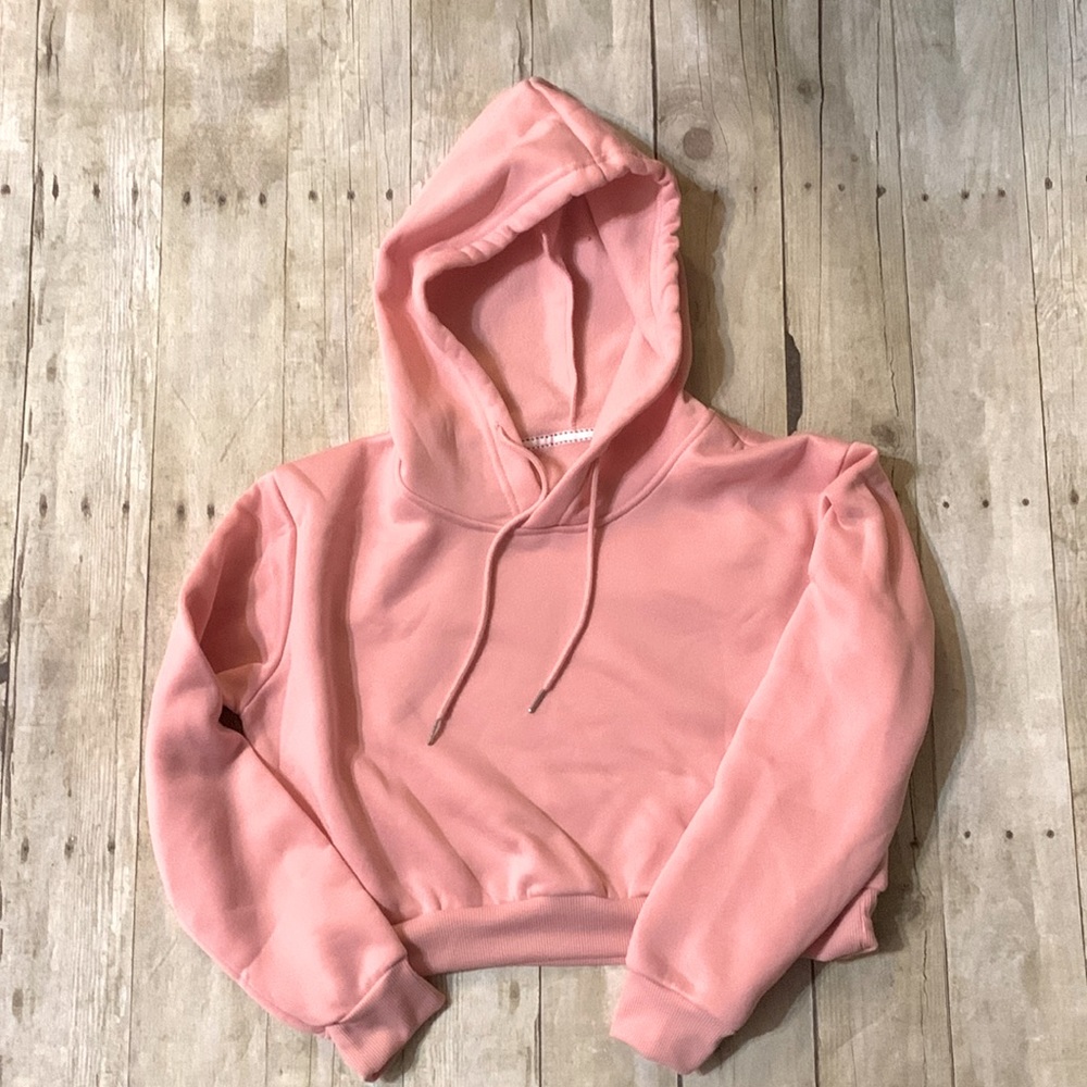 Cropped hoodie